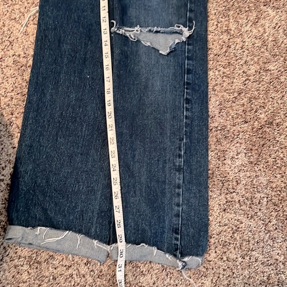 Levi’s - Picture 5 of 7